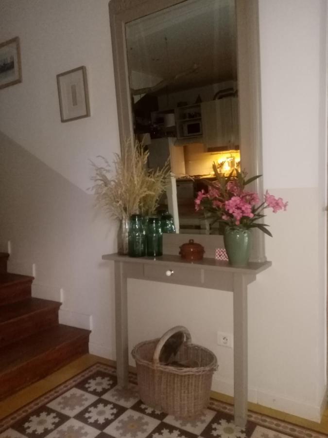 Clos St Joseph Улан Екстериор снимка